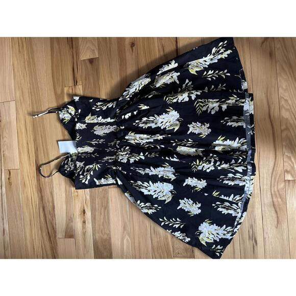 H&M NWT Cotton Summer Dress! Small - Picture 4 of 6